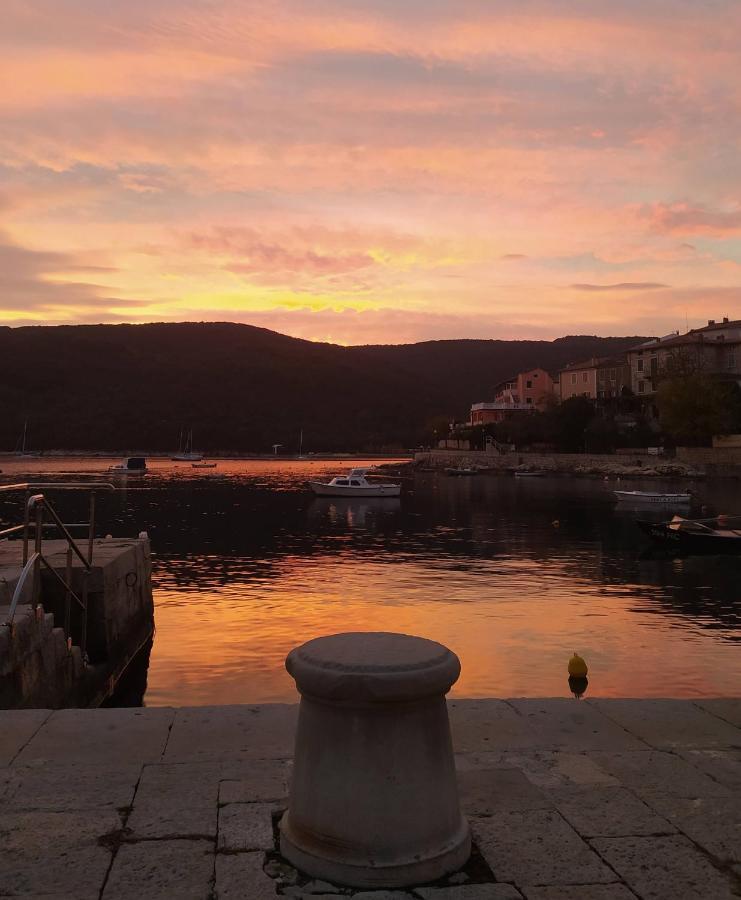 Beautiful Seaside 2 Bedroom Apartment Babina Rabac Luaran gambar