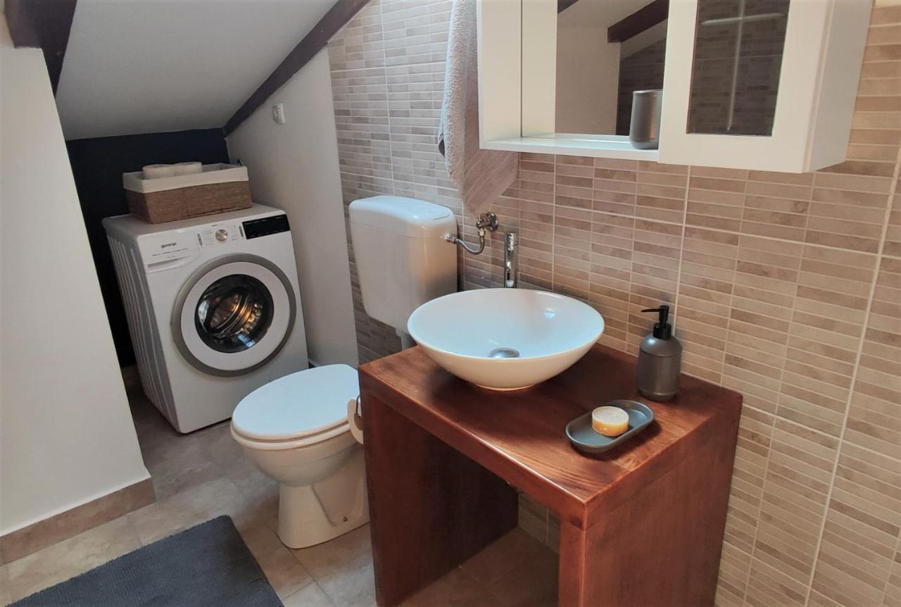 Beautiful Seaside 2 Bedroom Apartment Babina Rabac Luaran gambar